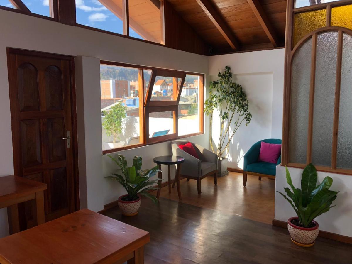 El Jacal Backpacker Hostel Уарас Екстериор снимка