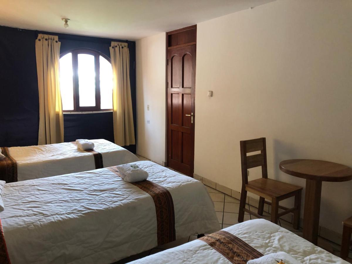 El Jacal Backpacker Hostel Уарас Екстериор снимка